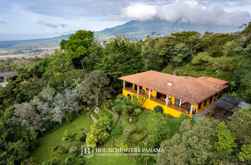 Coffee Farm and Mountain Home for Sale in Boquete Panama