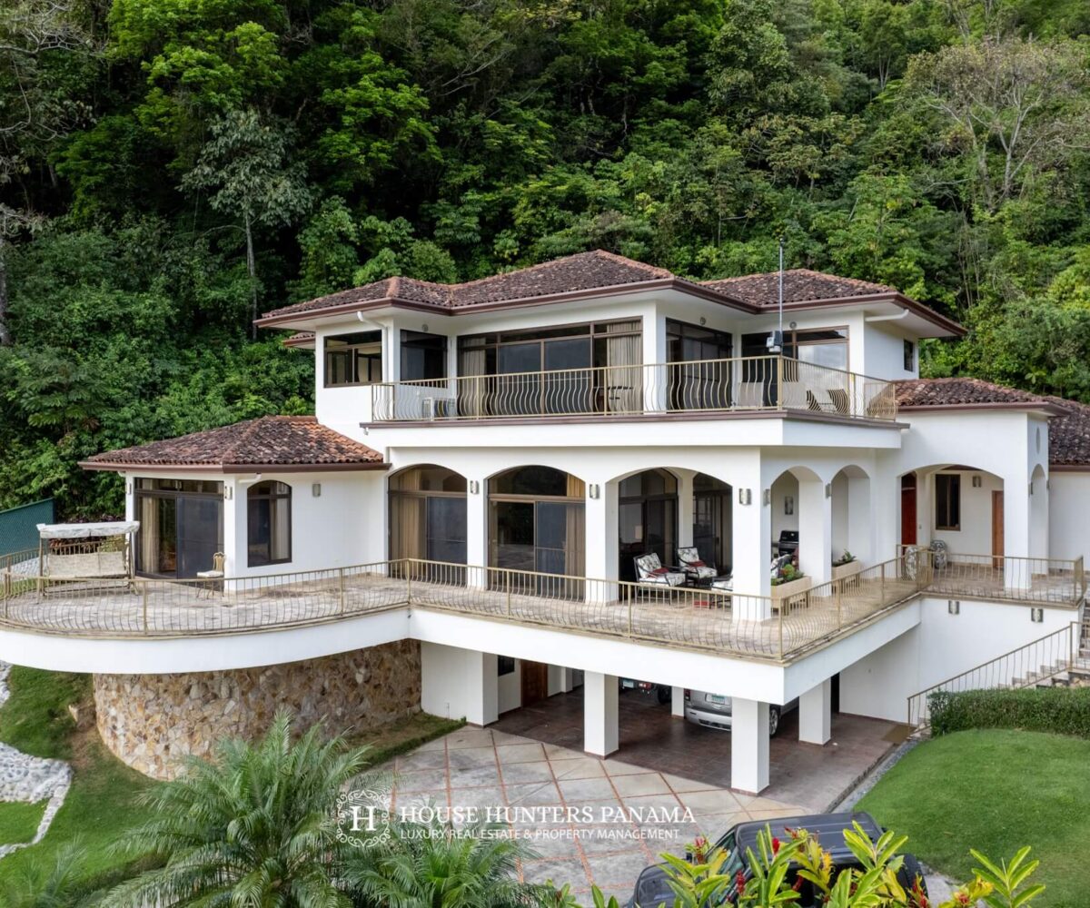 Executive Home for Sale in Boquete Panama