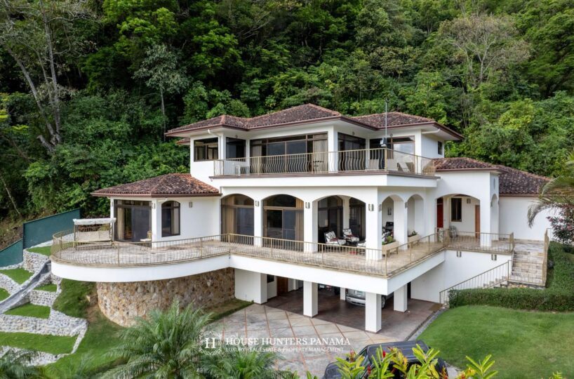 Executive Home for Sale in Boquete Panama