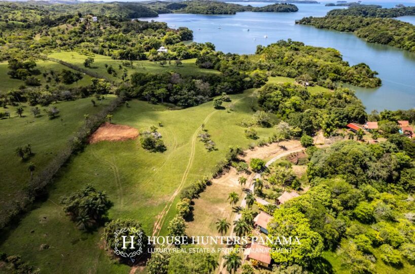 Oceanfront Fishing Resort in Boca Chica Panama