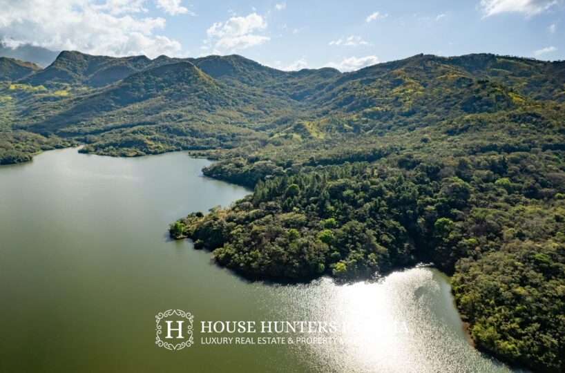 Lakefront Property for Sale in Panama