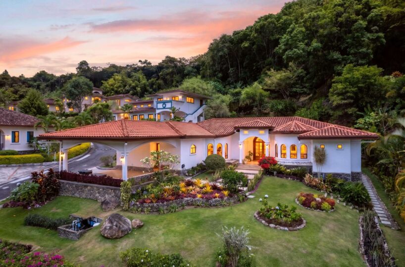 Stylish Home in Boquete Panama