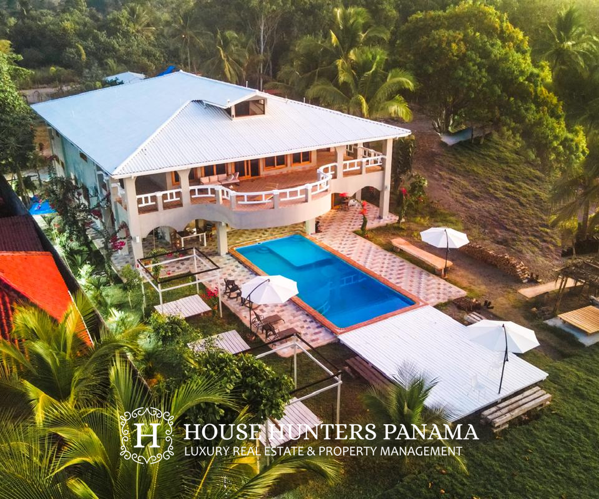 Beachfront Hotel in Panama