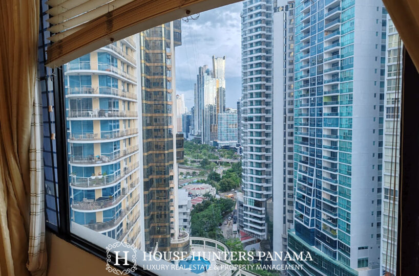 Oceanfront Penthouse in Panama City Panama