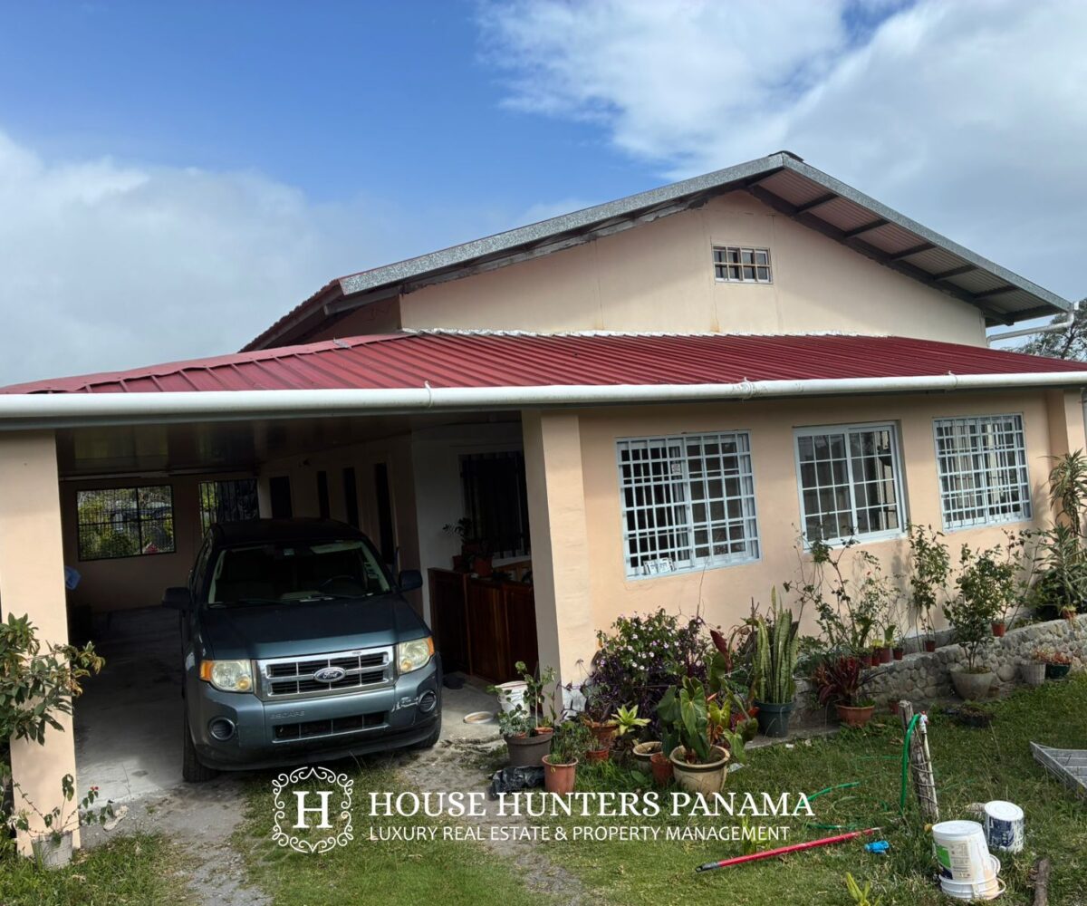 Mountain View Home in Boquete Panama