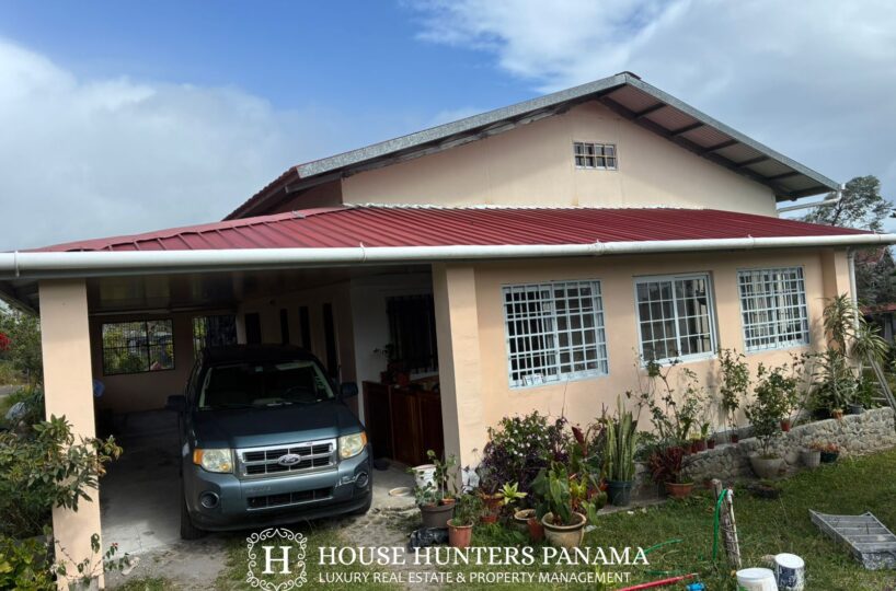 Mountain View Home in Boquete Panama
