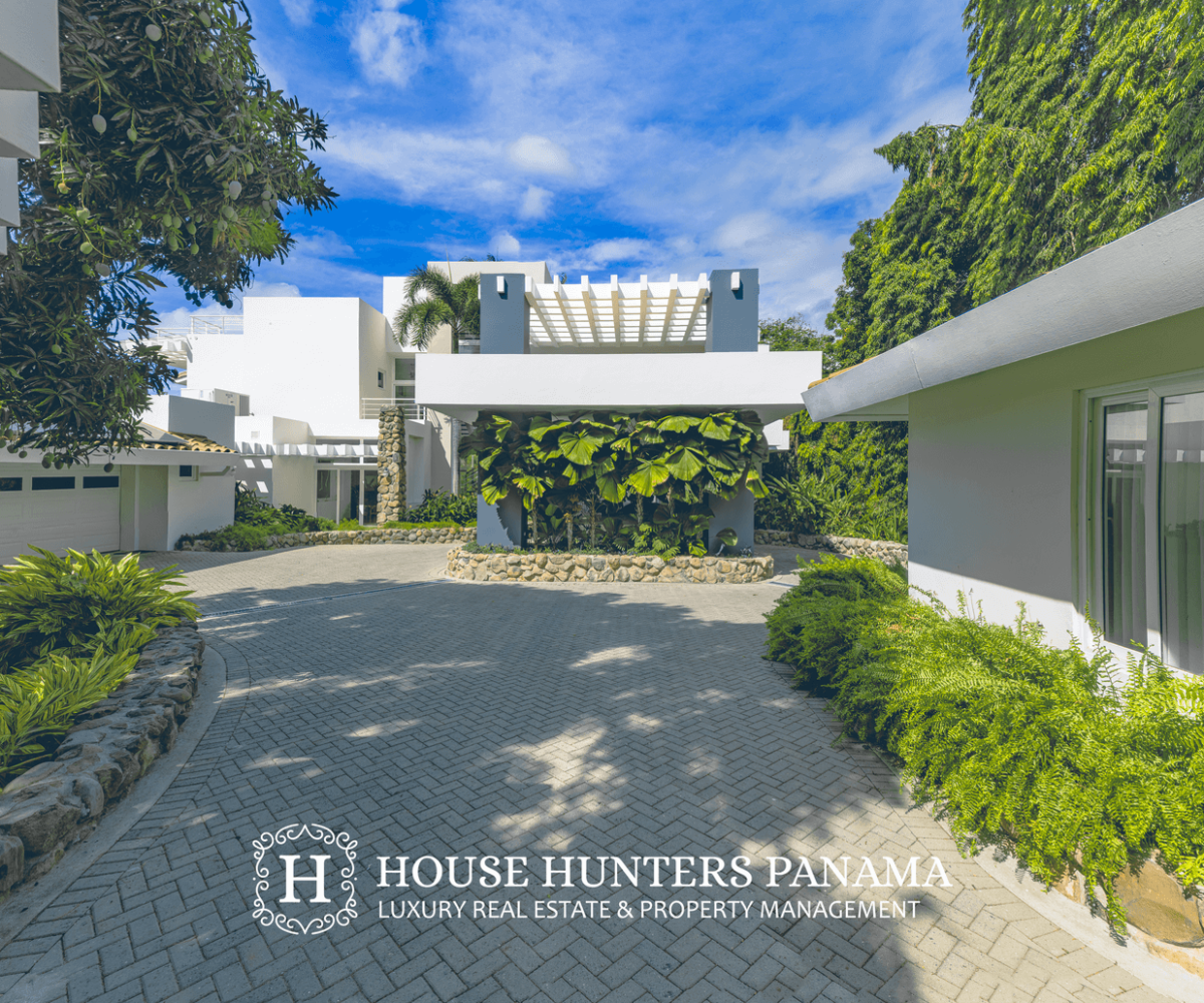 Coronado Panama Luxury Estate