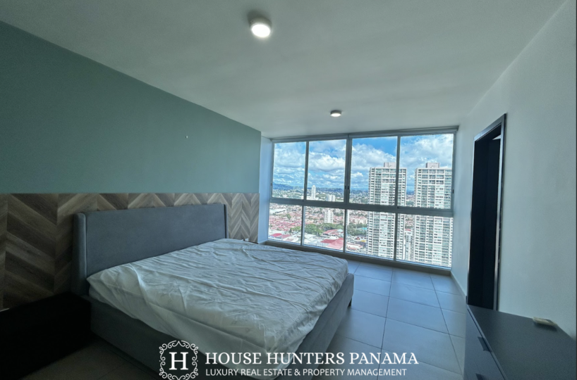 Costa del Este Luxury Condo