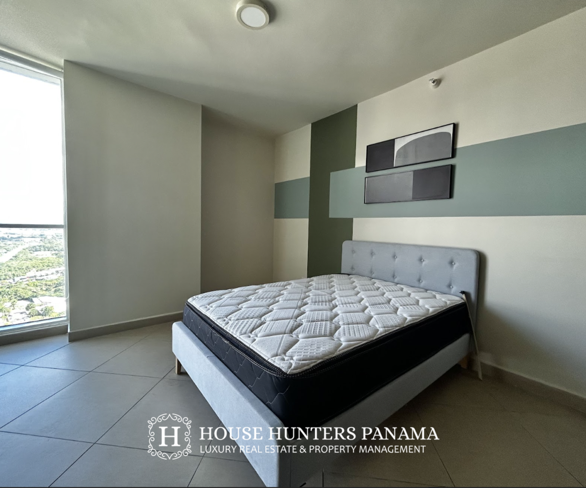 Costa del Este Luxury Condo