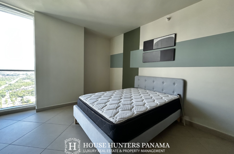 Costa del Este Luxury Condo