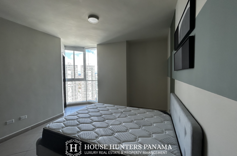 Costa del Este Luxury Condo