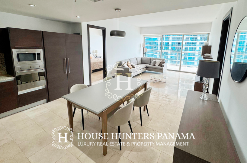 Ocean View Apartment in Panama City Panama