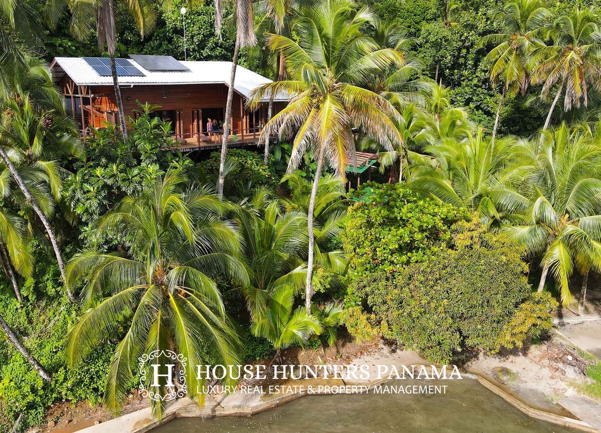 Waterfront Home in Bocas Del Toro Panama