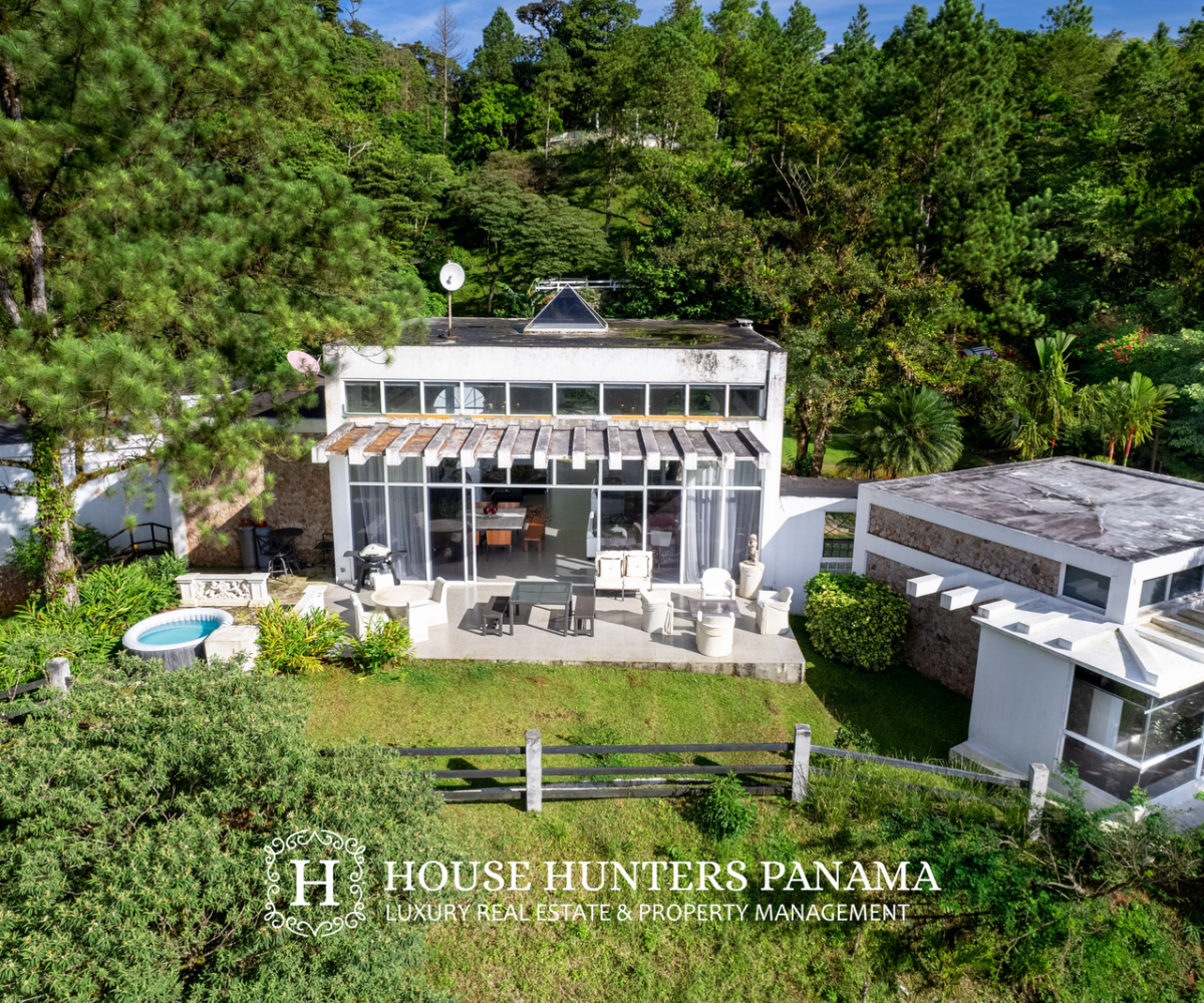 Luxury Estate in Panama Oeste