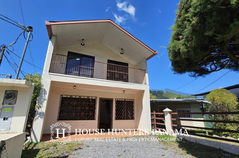 Boquete Panama Parkside Home