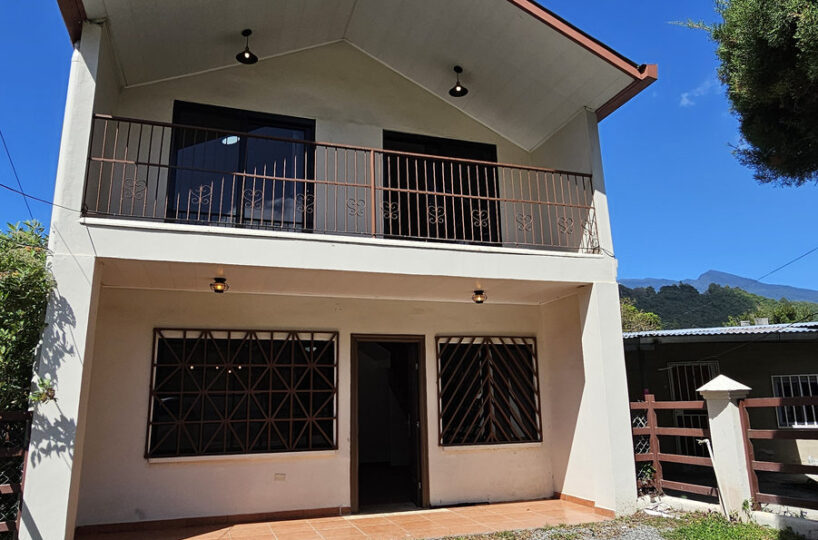 Boquete Panama Parkside Home