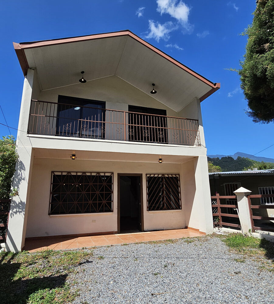 Boquete Panama Parkside Home