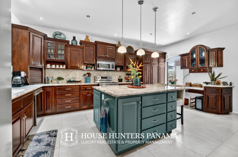 Boquete Panama Luxury Home