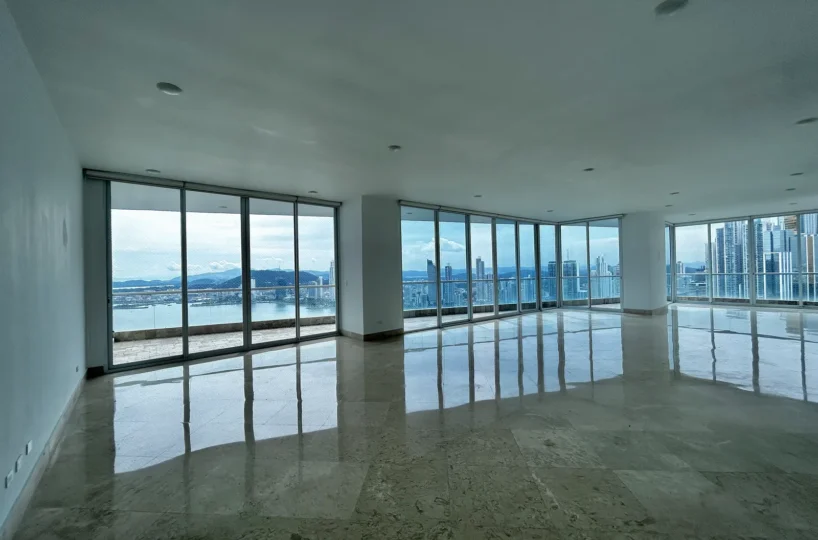 Luxury San Francisco Panama Apartment