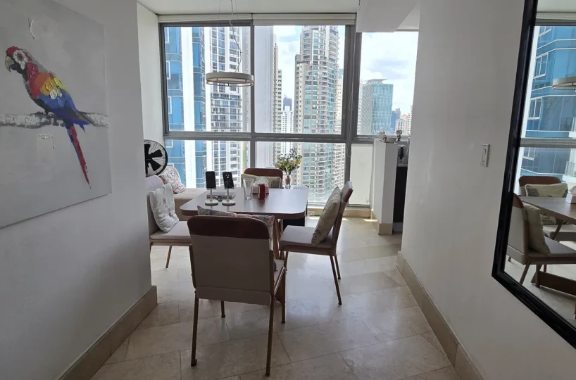 Elegant Punta Pacifica Panama Apartment