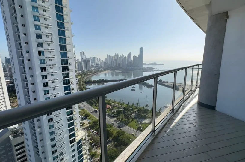 Avenida Balboa Panama Condo