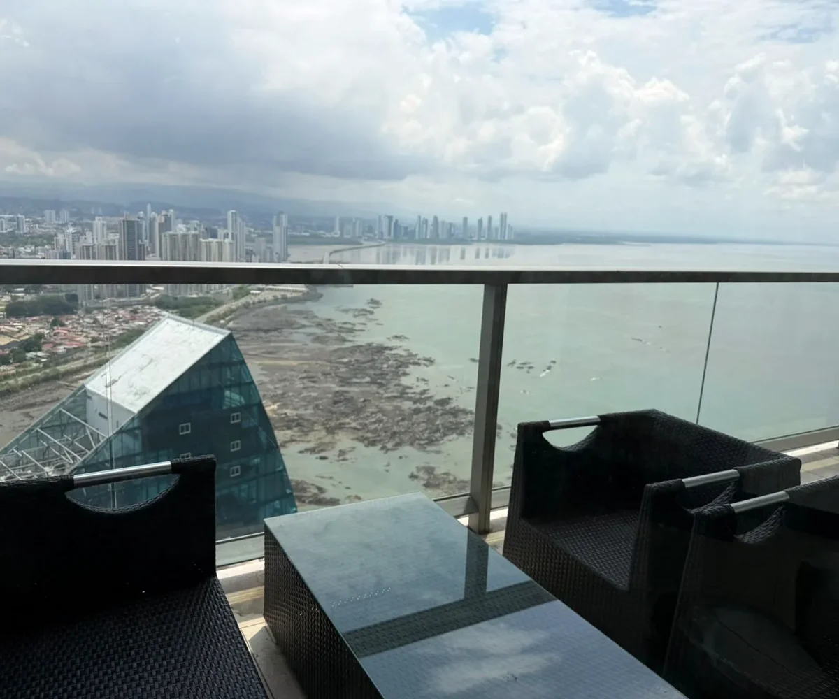 Luxury Oceanfront Condo in Punta Pacífica Panama