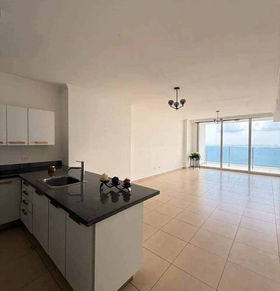 Panama City Panama Waterfront Apartment
