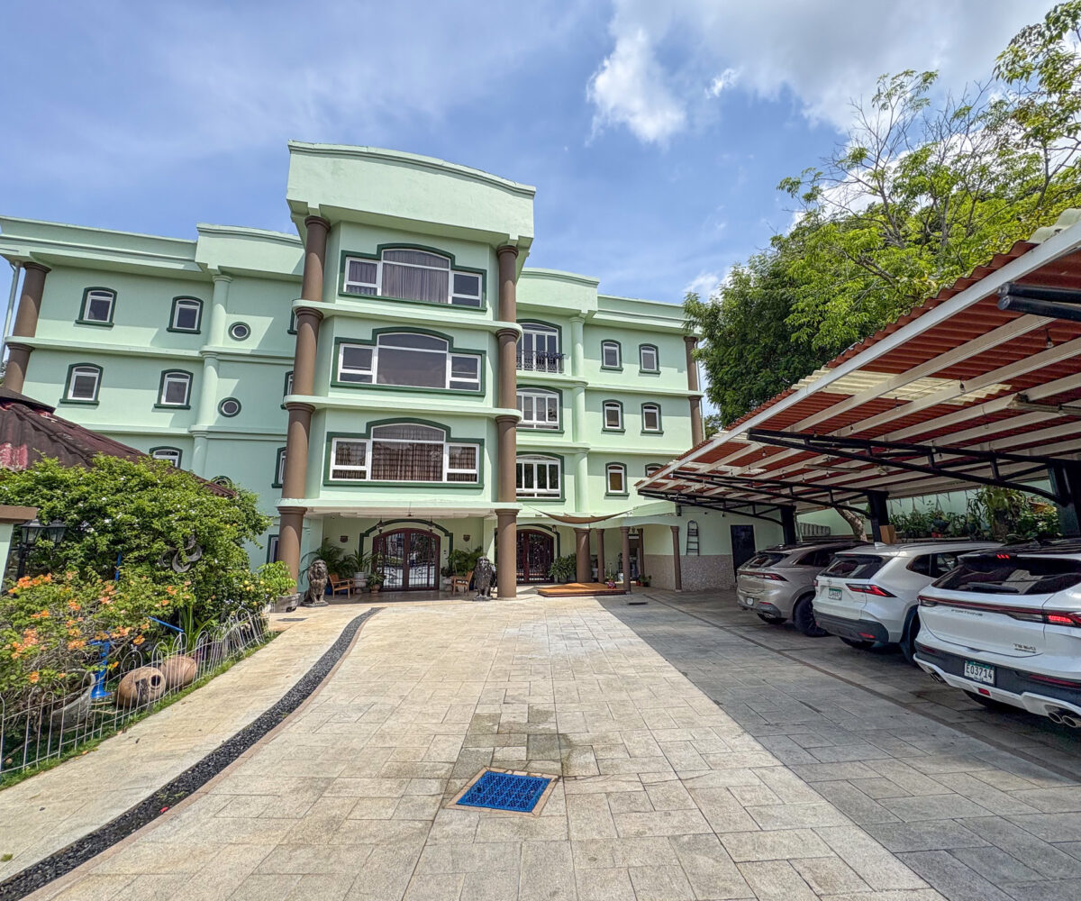 Multifamily Building in Panama City Panama