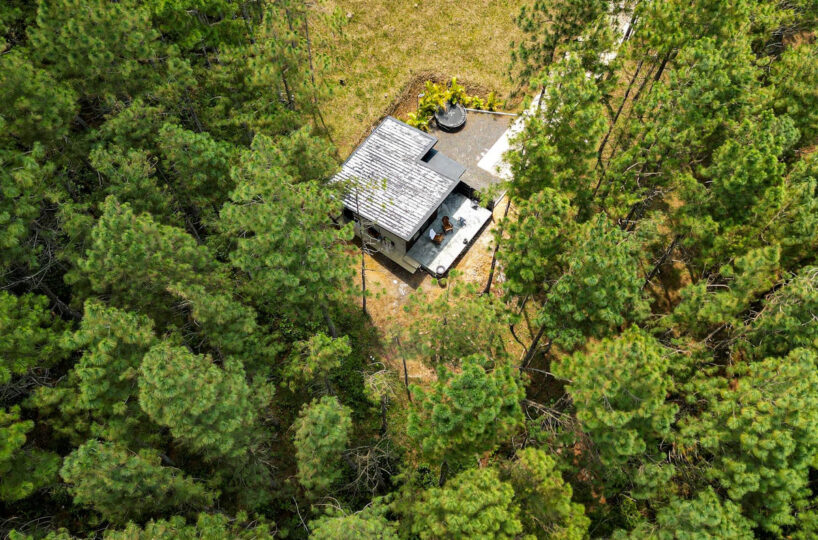 Solar Powered Cabin in Panama