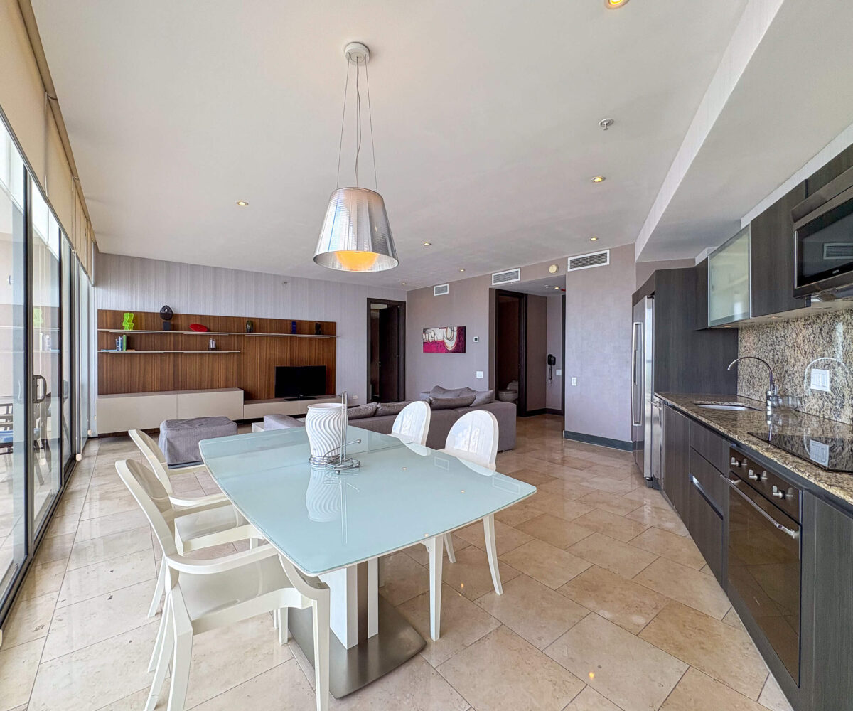 High Floor Condo in Punta Pacifica Panama