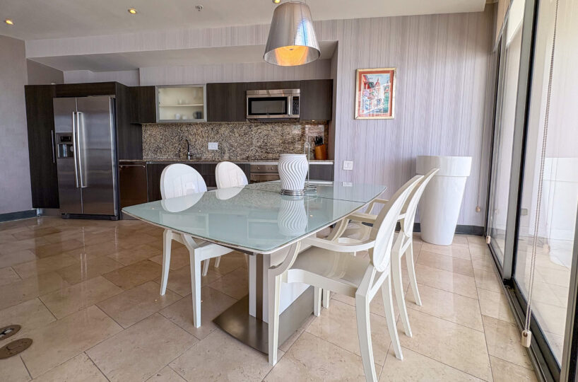 High Floor Condo in Punta Pacifica Panama