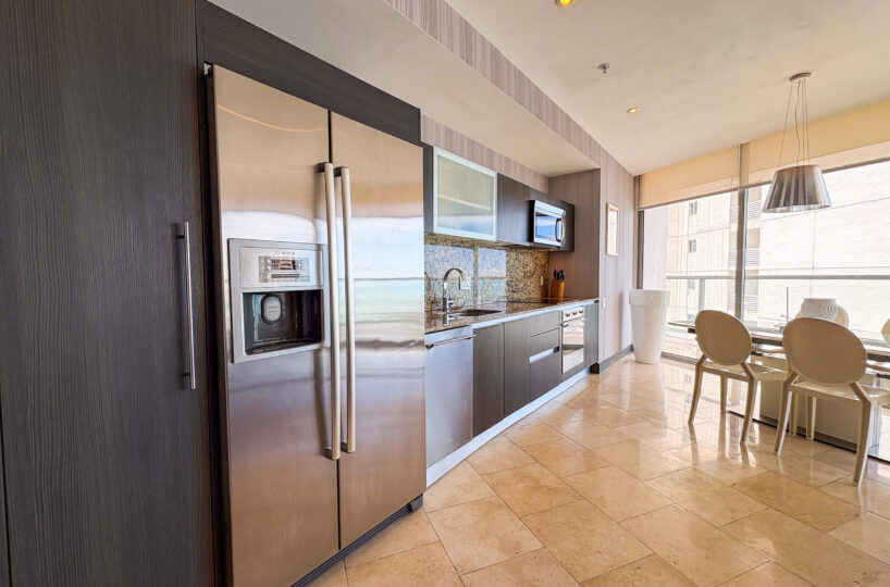 High Floor Condo in Punta Pacifica Panama
