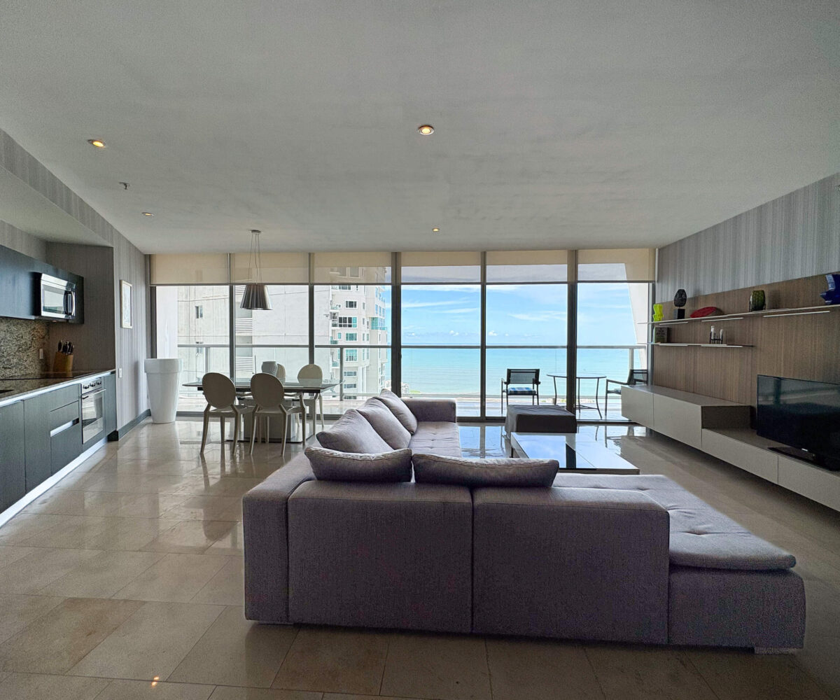 High Floor Condo in Punta Pacifica Panama