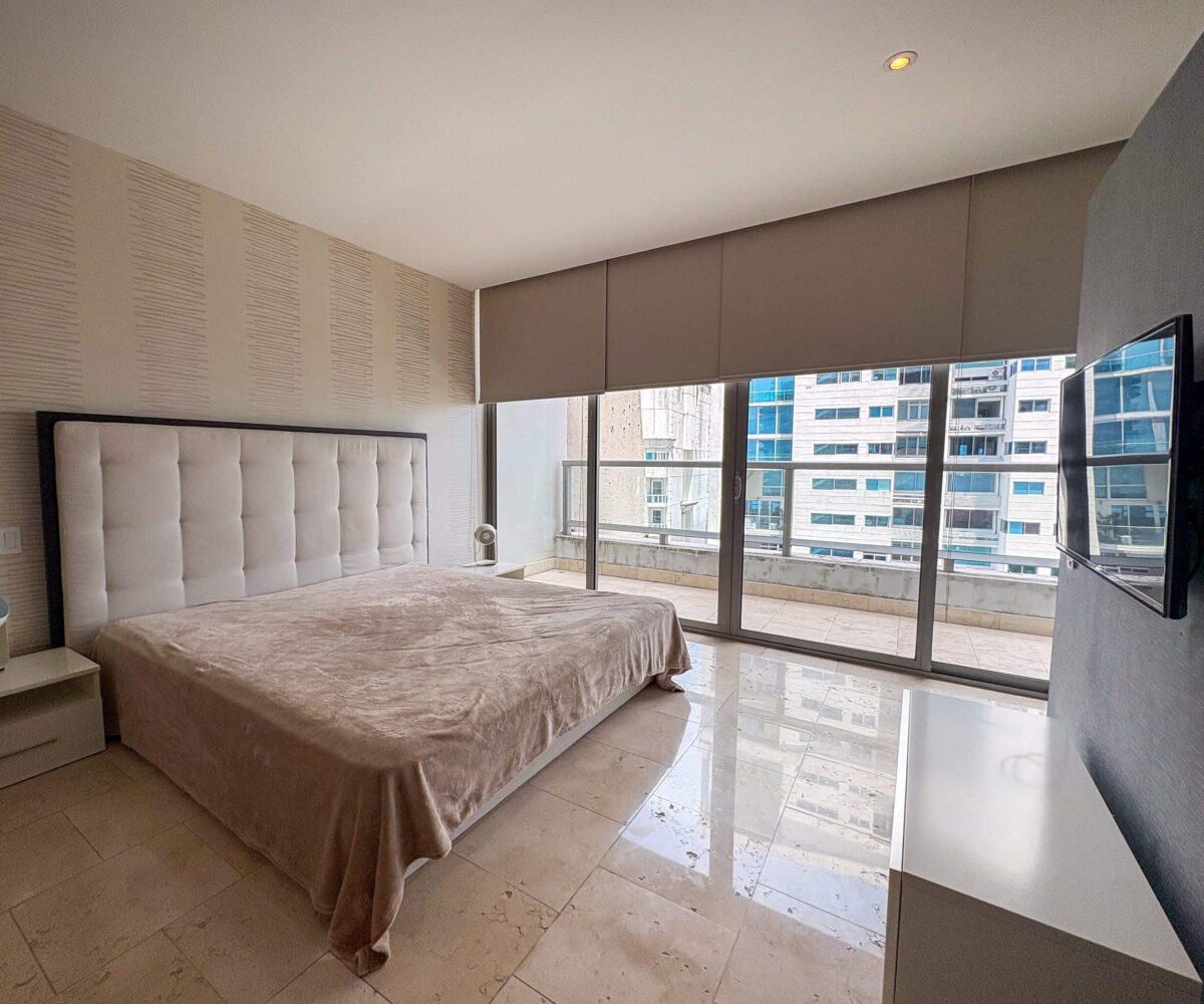 High Floor Condo in Punta Pacifica Panama