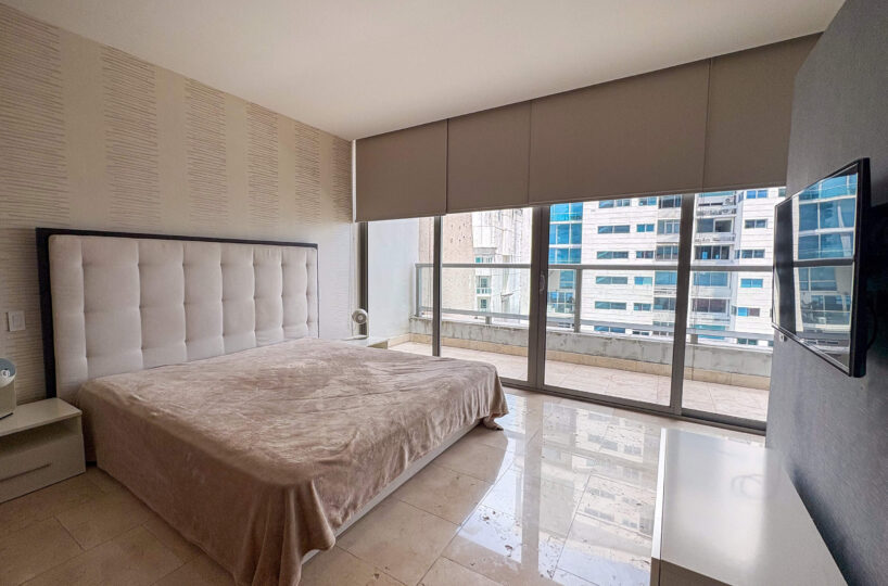 High Floor Condo in Punta Pacifica Panama