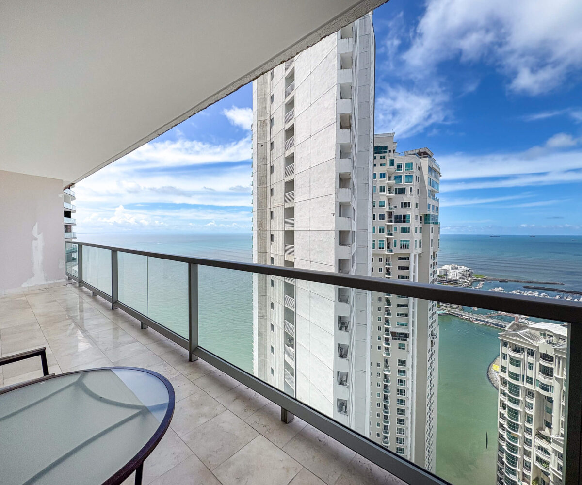 High Floor Condo in Punta Pacifica Panama