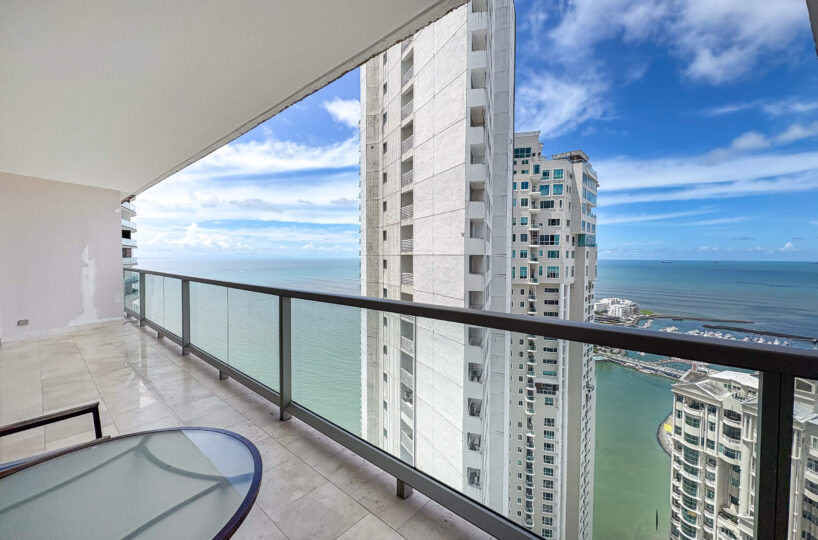 High Floor Condo in Punta Pacifica Panama