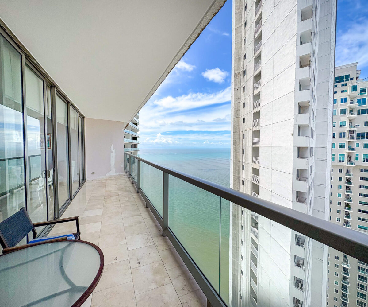 High Floor Condo in Punta Pacifica Panama