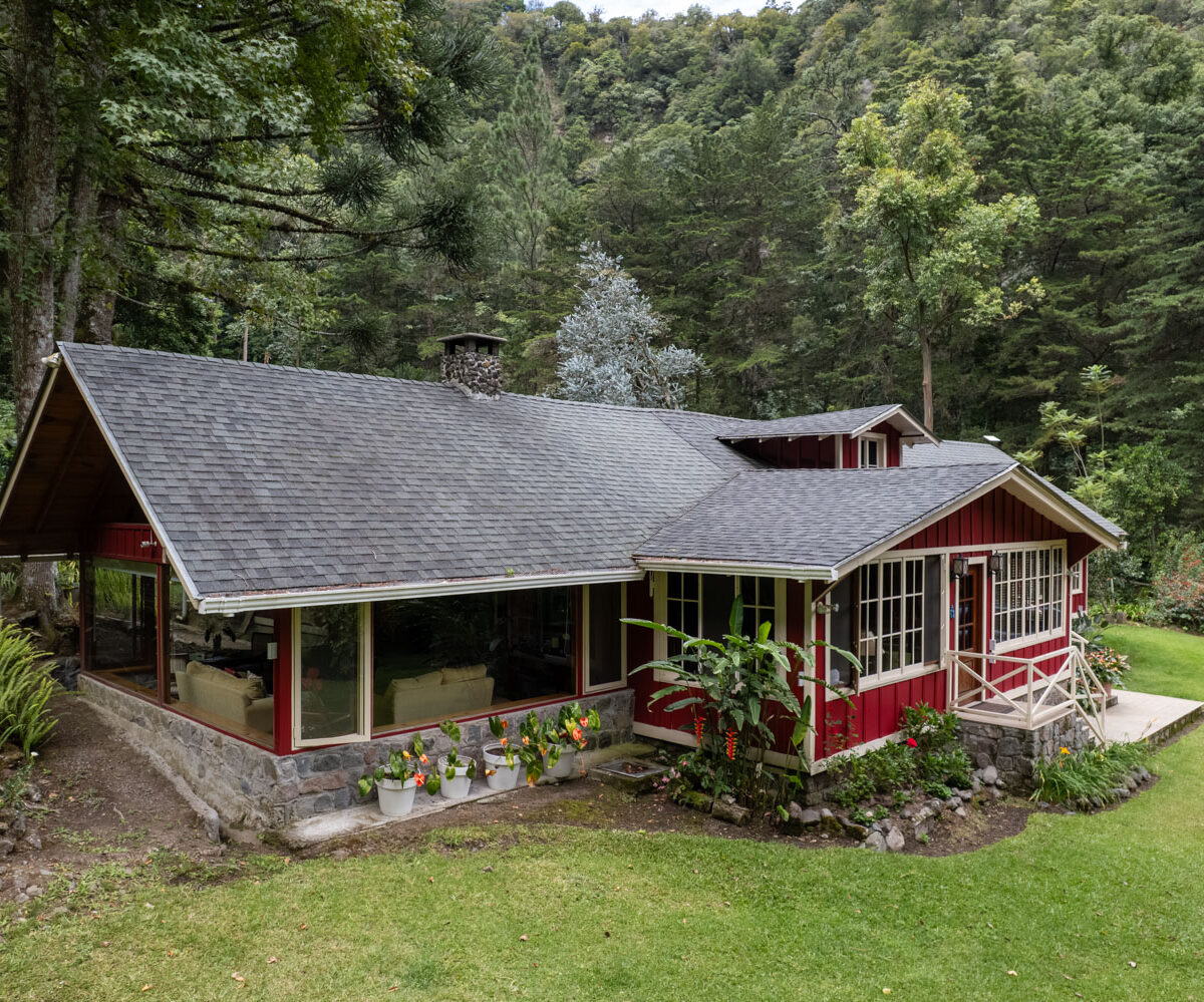 Luxury Mountain Estate in Volcan Panama