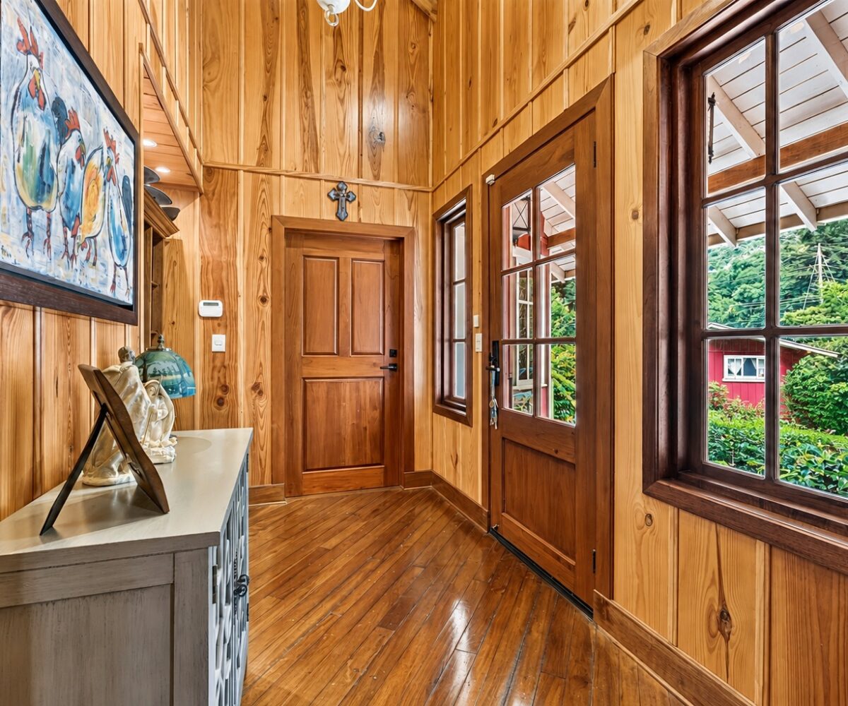 Luxury Mountain Estate in Volcan Panama