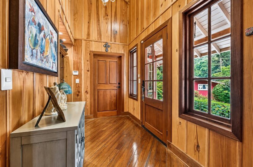 Luxury Mountain Estate in Volcan Panama