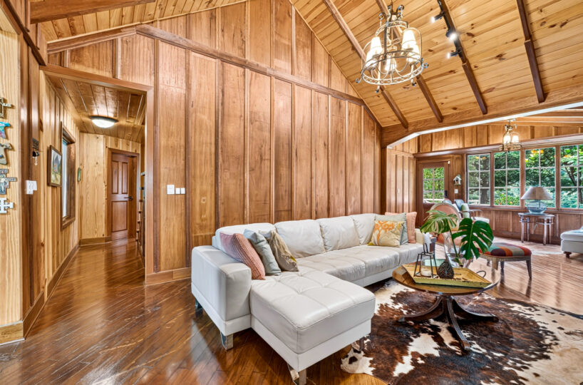 Luxury Mountain Estate in Volcan Panama