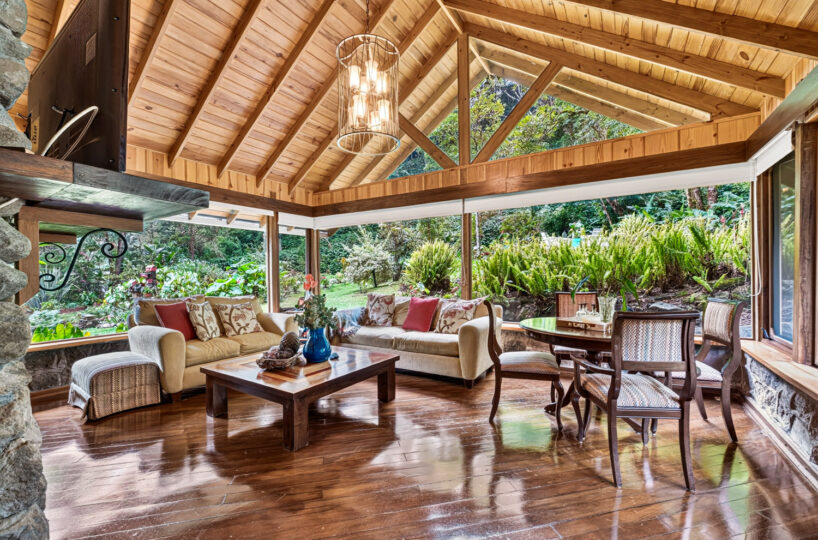 Luxury Mountain Estate in Volcan Panama