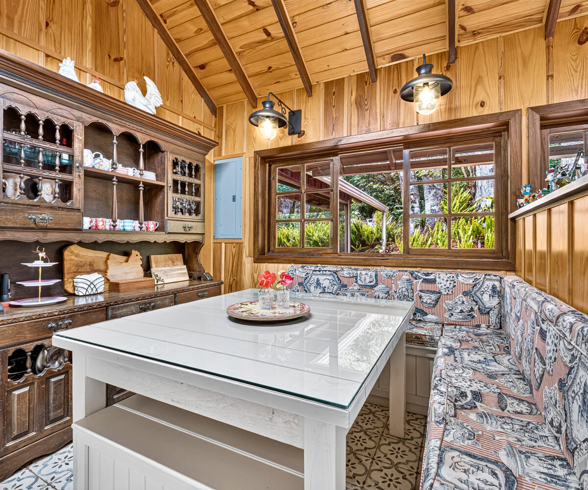 Luxury Mountain Estate in Volcan Panama