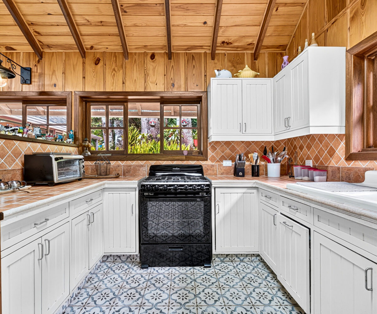 Luxury Mountain Estate in Volcan Panama