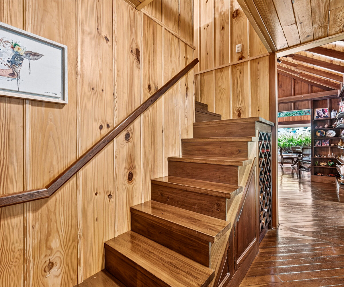 Luxury Mountain Estate in Volcan Panama