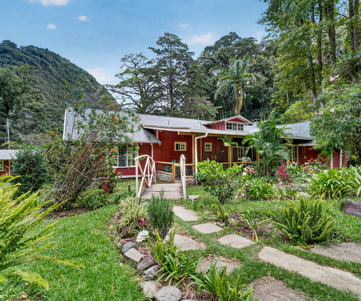 Luxury Mountain Estate in Volcan Panama