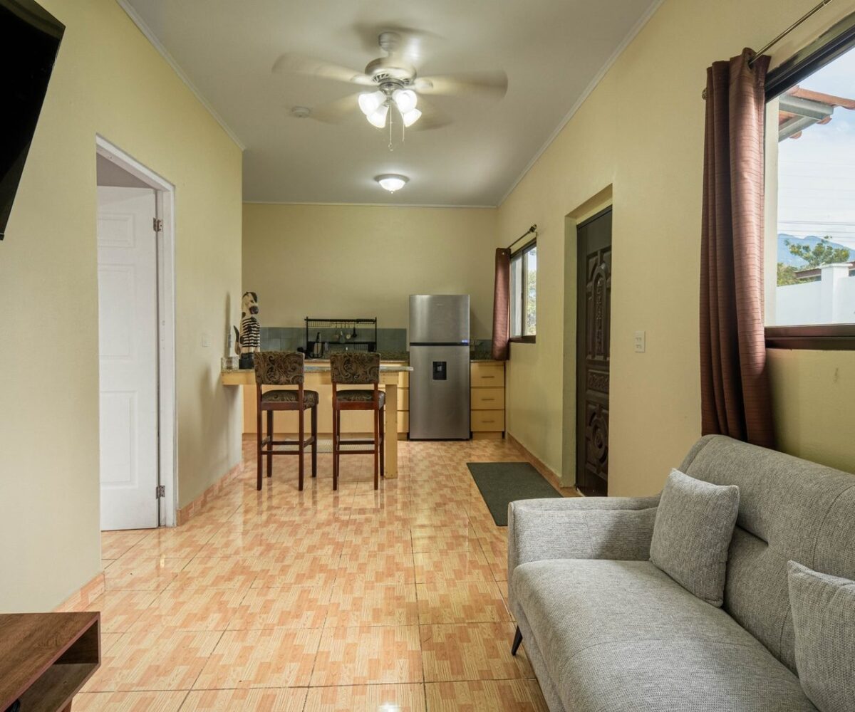 Home with Studio in Alto Boquete