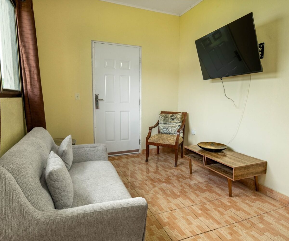 Home with Studio in Alto Boquete
