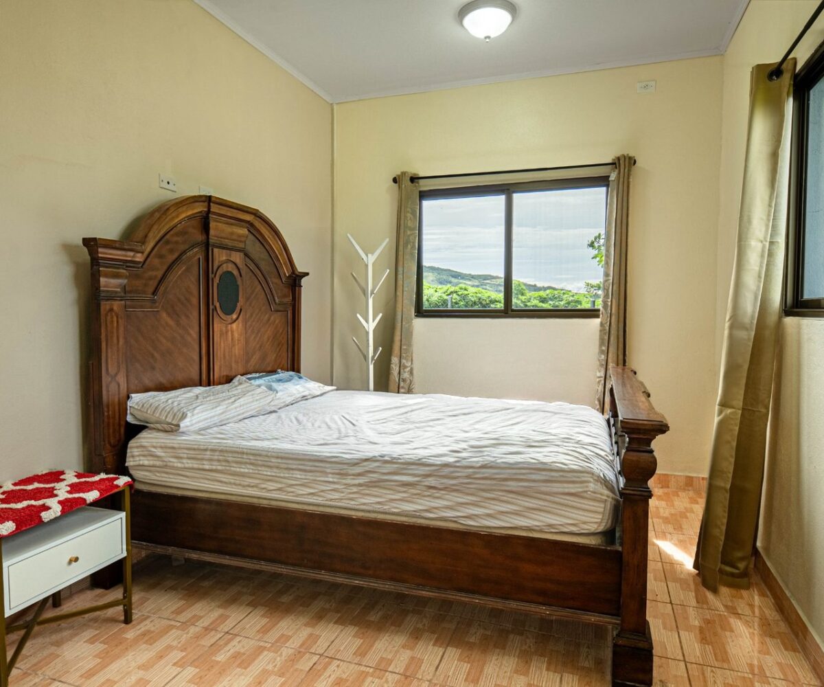 Home with Studio in Alto Boquete